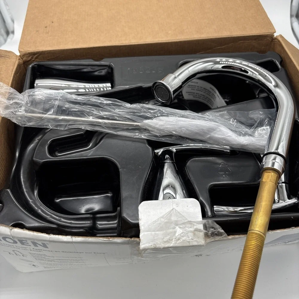 MOEN Essie 84716  High-Arc Widespread Chrome Bathroom‎ Faucet